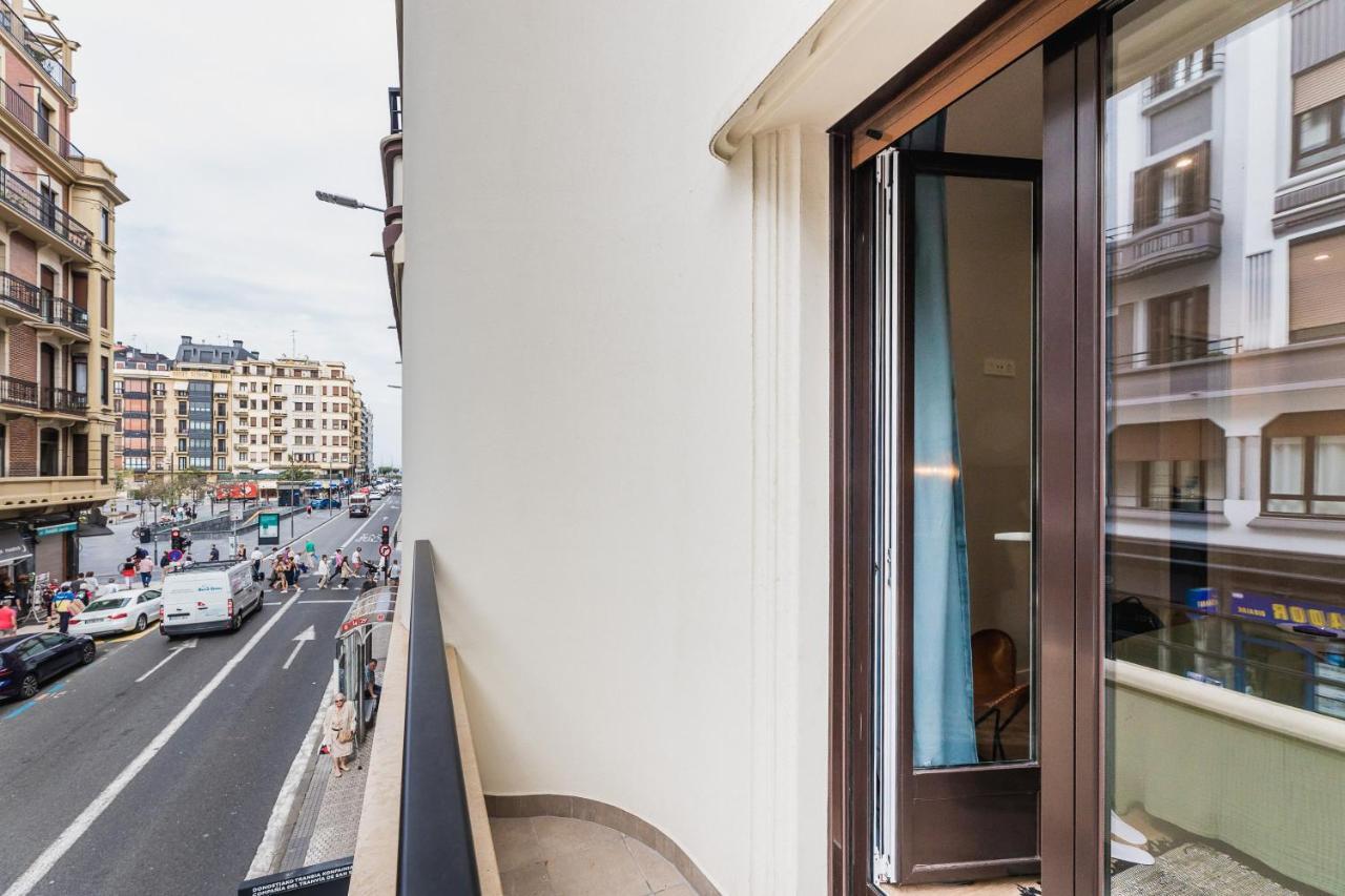 Gran Via Suite By Sweet Home Ss Rentals San Sebastián Exterior photo